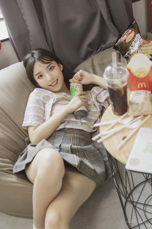 图书馆的女朋友